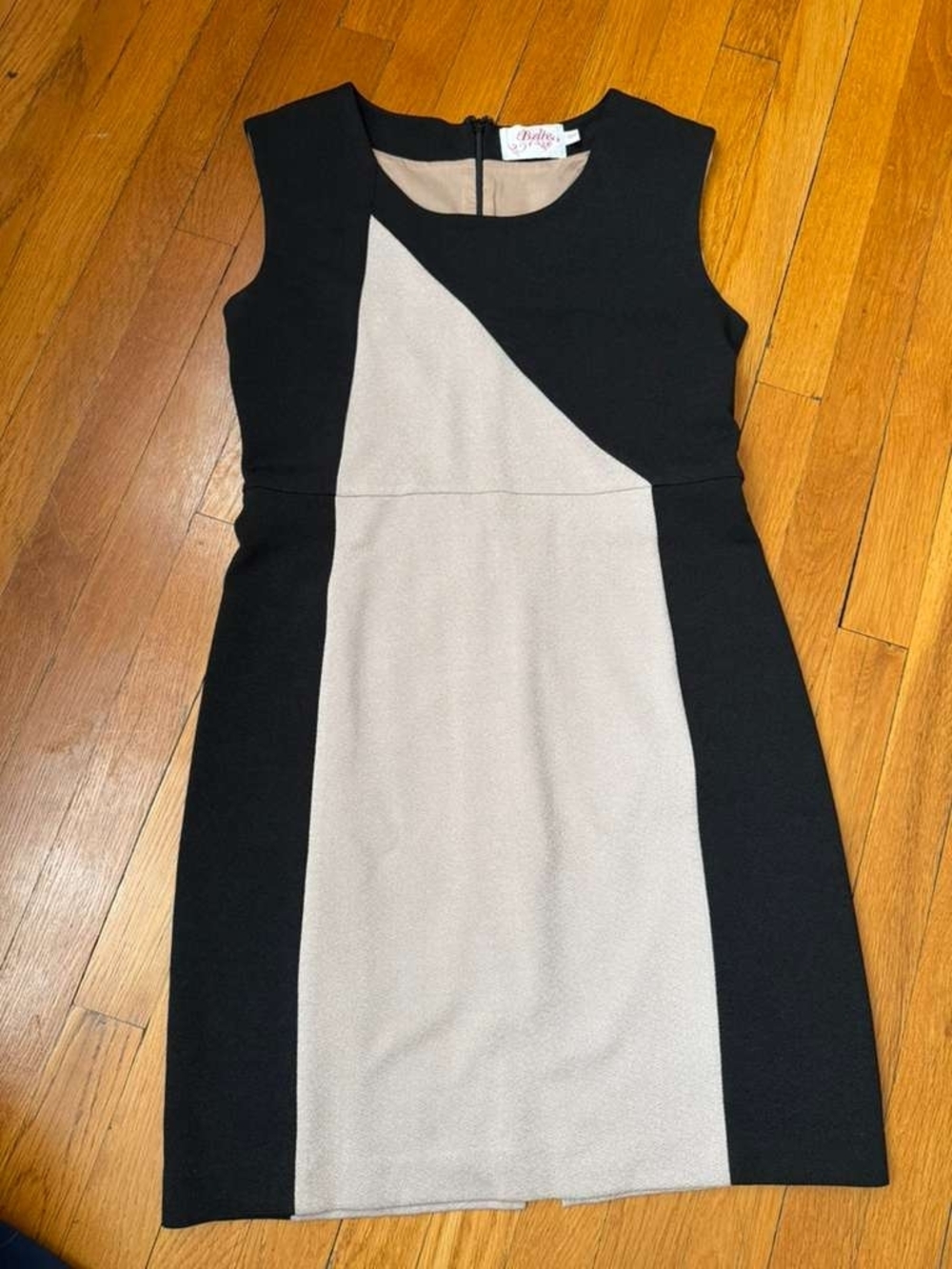 Elle Black and Beige Colorblock Sheath Dress